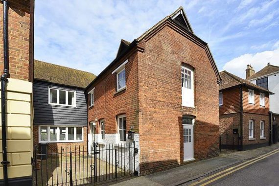 3 Bedroom Terraced